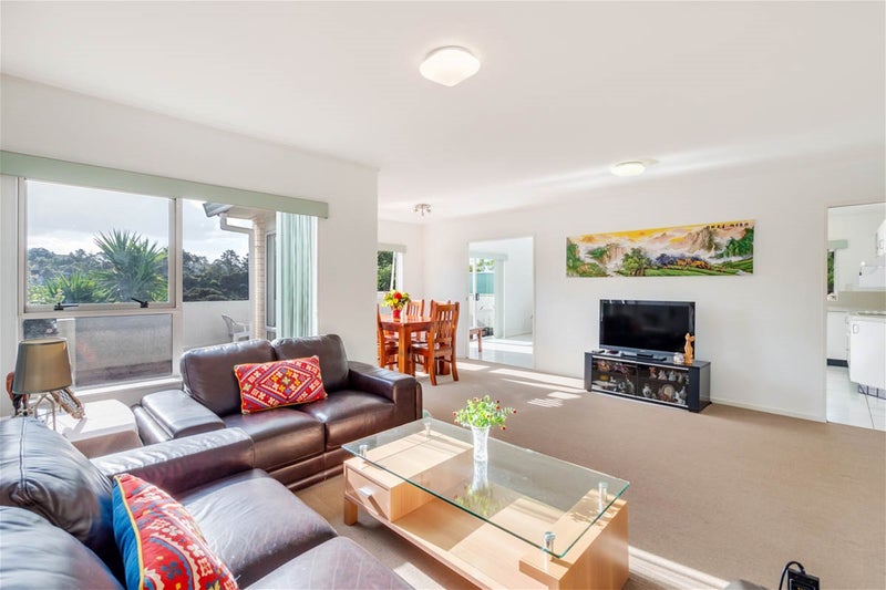 5 Shannon Place, Torbay, Auckland - Carousel 2