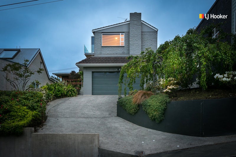 8 Comely Bank, Opoho, Dunedin - Carousel 21