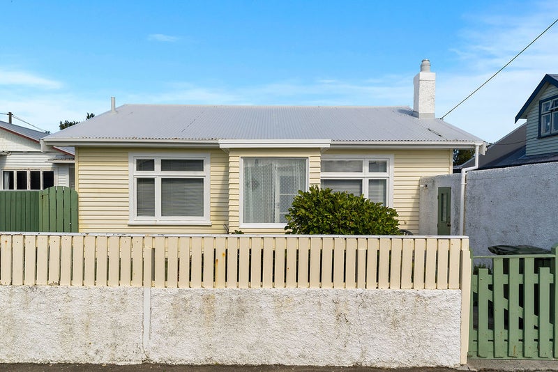 99 Apu Crescent, Lyall Bay, Wellington - Carousel 1