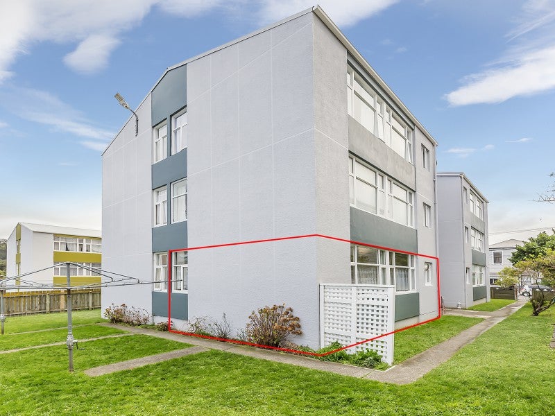 3/21 Te Wharepouri Street, Berhampore, Wellington - Carousel 2