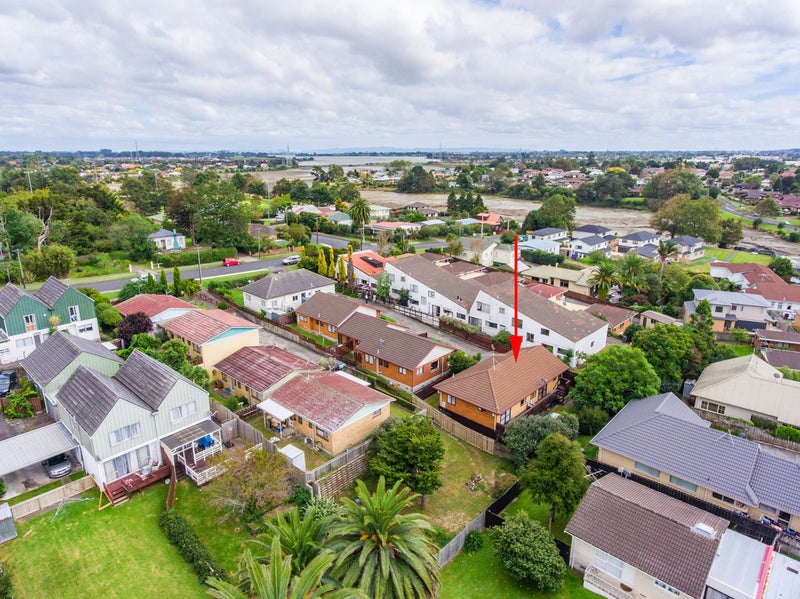 4/10 Wood Street, Papakura, Auckland - Carousel 8