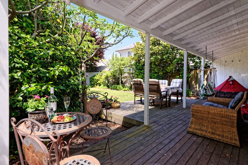 8 Wairarapa Terrace, Merivale, Christchurch - Carousel 2