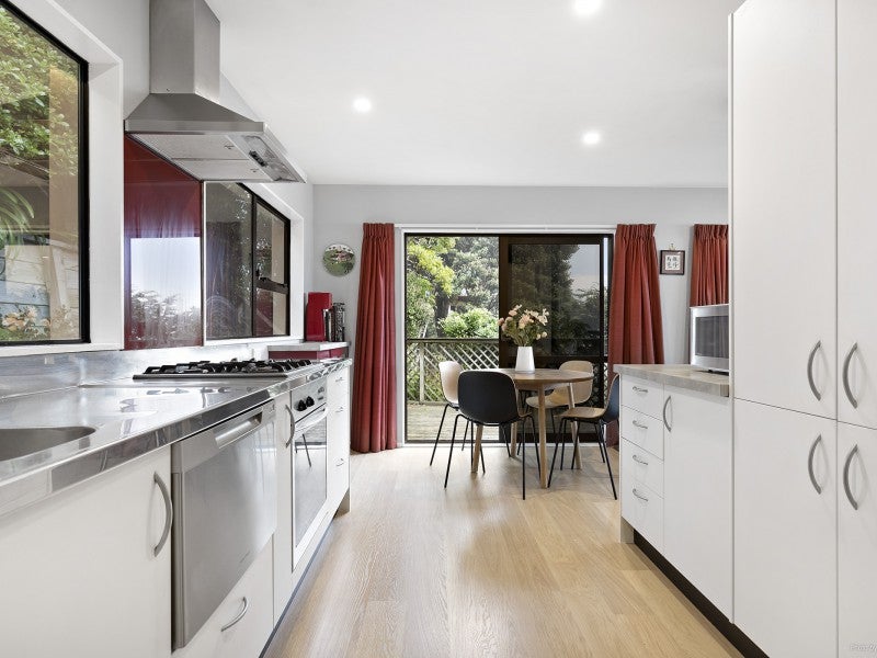 93A Tannadyce Street, Strathmore Park, Wellington - Carousel 2