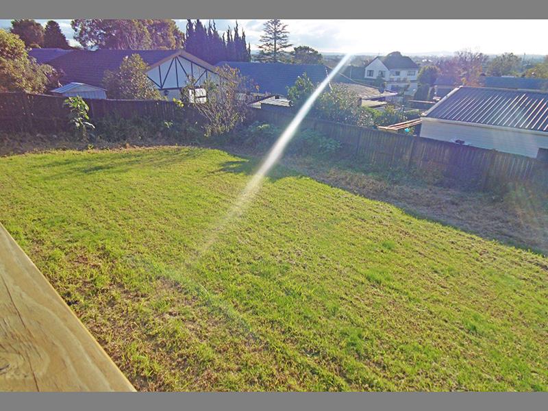 4 Monde Place, Clover Park, Auckland - Carousel 13