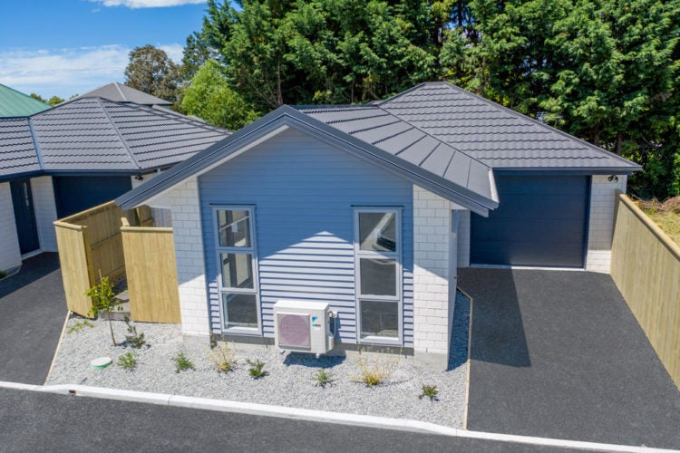 14 Henry Roil Lane, Northcote , Christchurch - Carousel 1