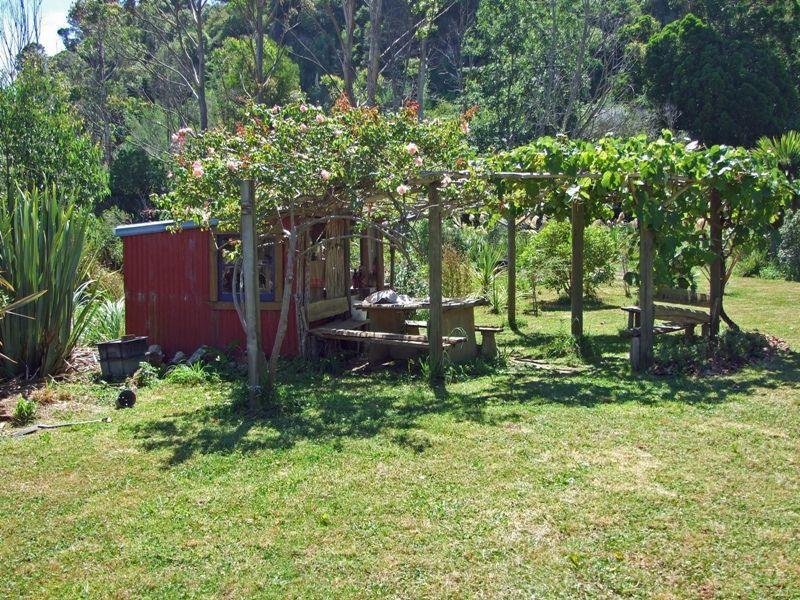 13A Richmond Road, Pohara - Carousel 17