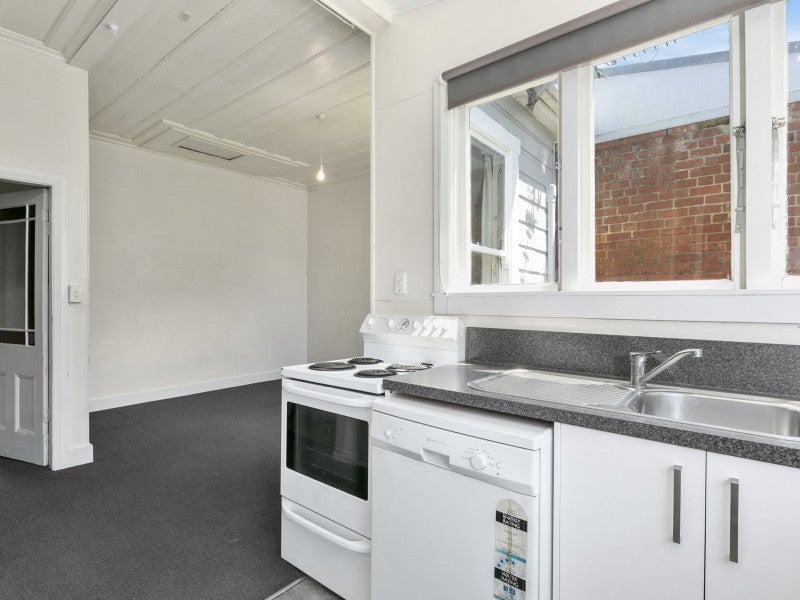 52 Howe Street, North Dunedin, Dunedin - Carousel 2