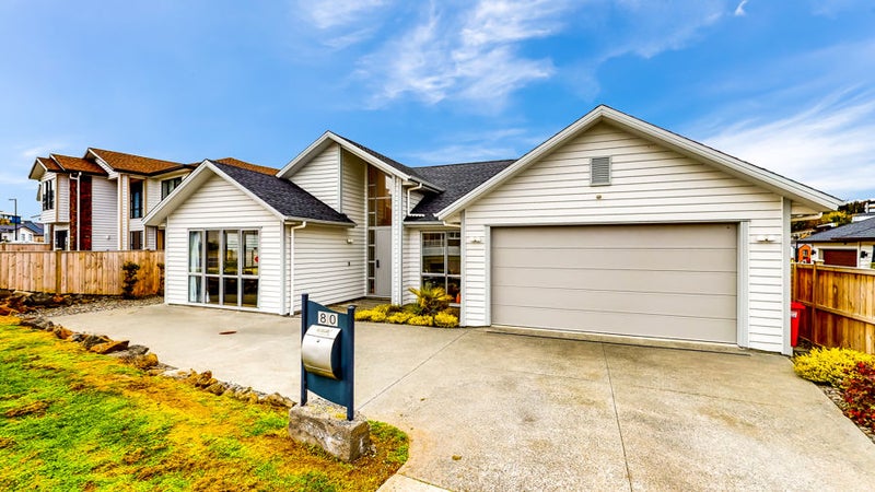 80 Colonial DR, Stanmore Bay, Silverdale - Carousel 1