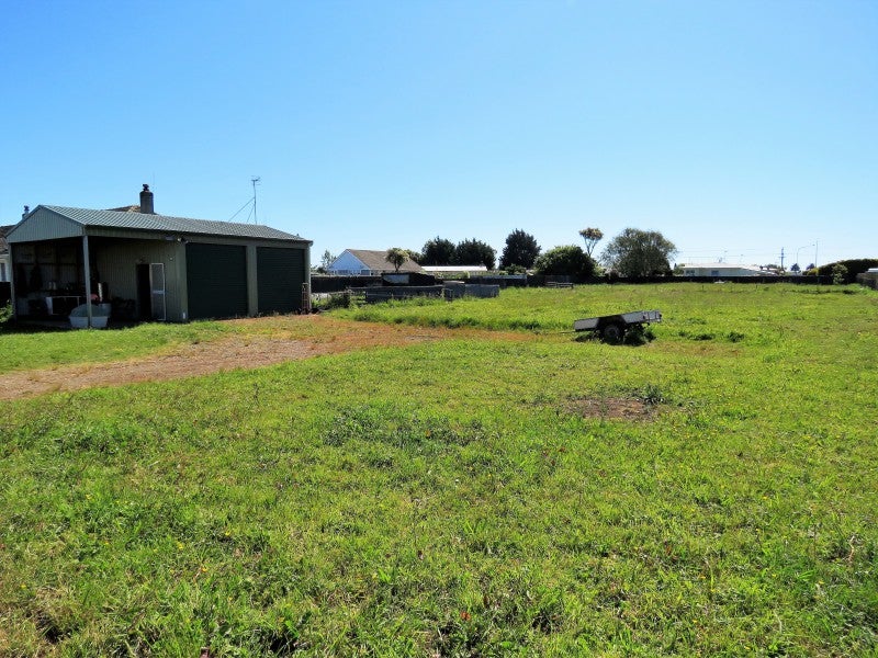 11 Hetta Street, Foxton, Foxton - Carousel 1
