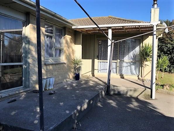 8 Peterhead Place, Flaxmere, Hastings - Carousel 1