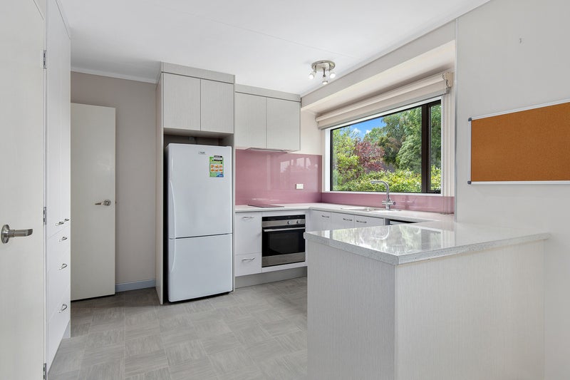 3 Kenney Crescent, Fairfield, Hamilton - Carousel 1