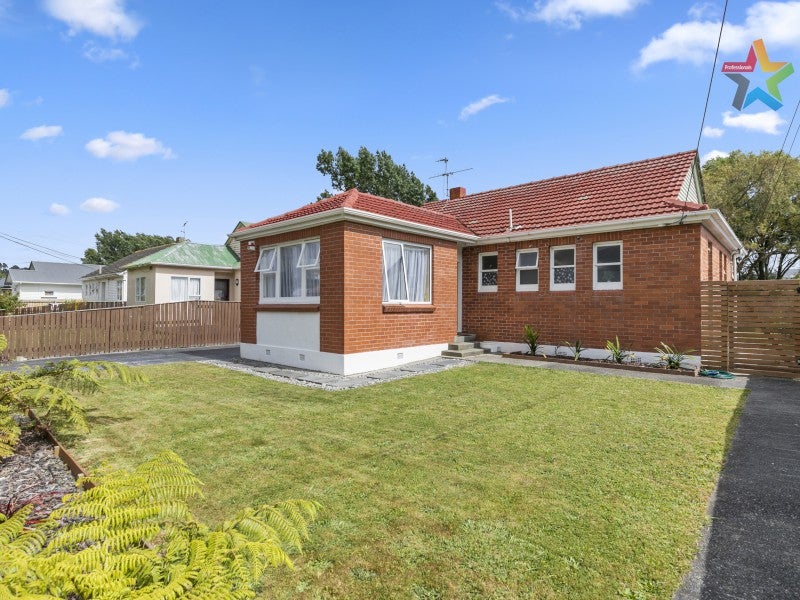 43 Shearer Crescent, Naenae, Lower Hutt - Carousel 1