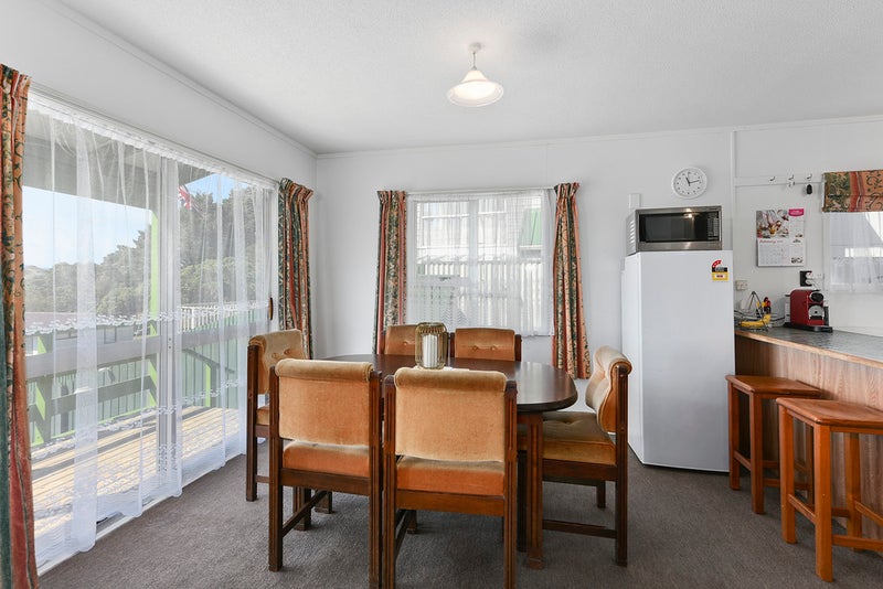 7 Fitzpatrick Street, Newlands, Wellington - Carousel 2