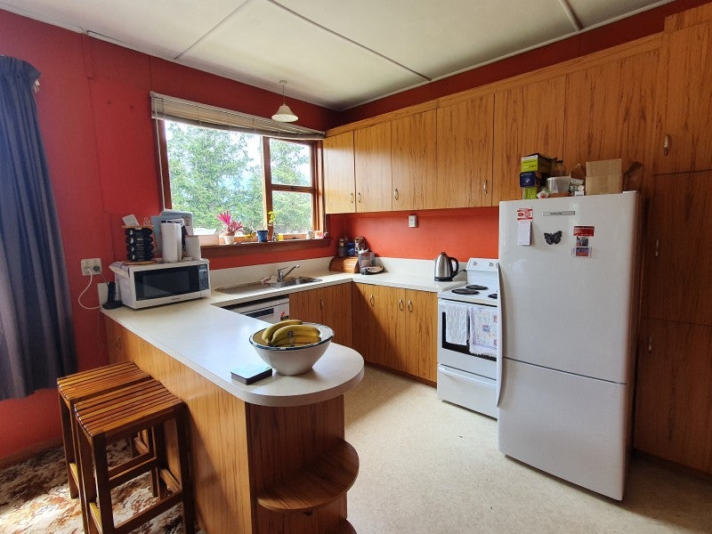 94 Taylorville Road, Coal Creek, Greymouth - Carousel 2