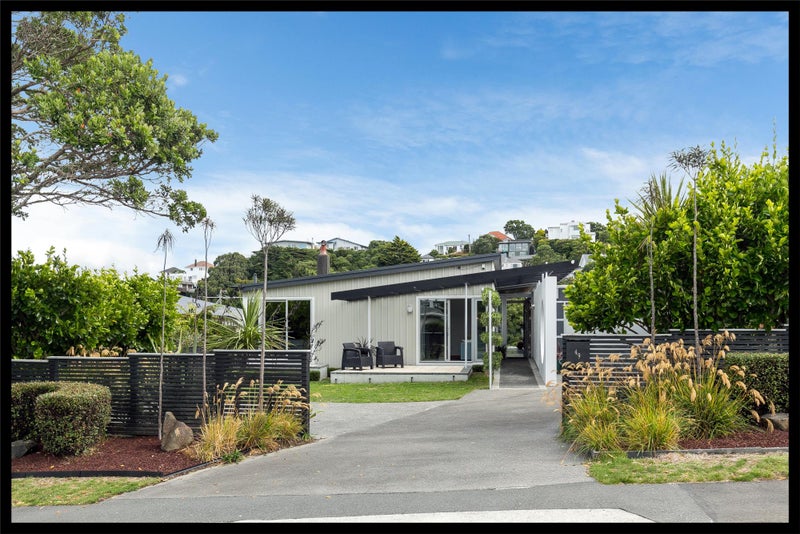 49 Lohia Street, Khandallah, Wellington - Carousel 1