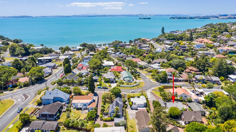 1/9 Luplau Crescent, Howick, Auckland - Carousel 1