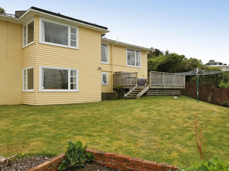 24 Pekanga Road, Normandale, Lower Hutt - Carousel 1