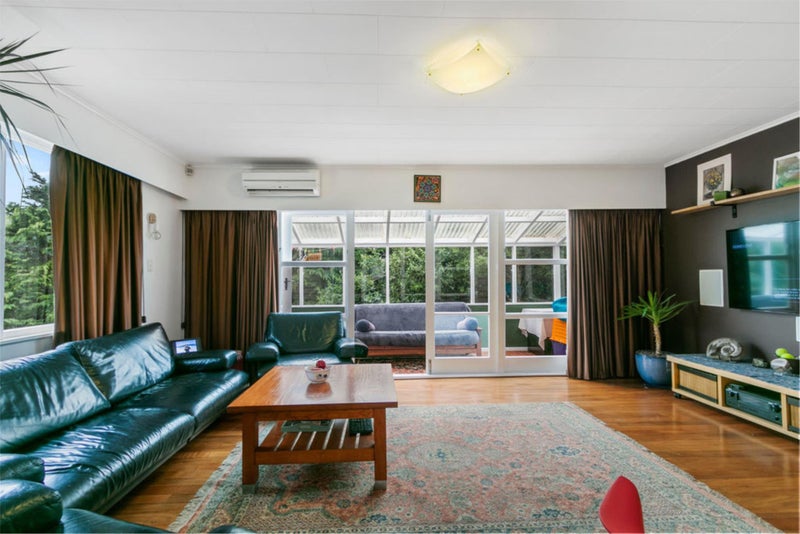 204 Hill Road, Belmont, Lower Hutt - Carousel 2