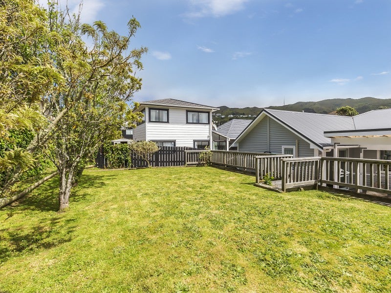 33 Bannister Avenue, Johnsonville, Wellington - Carousel 24
