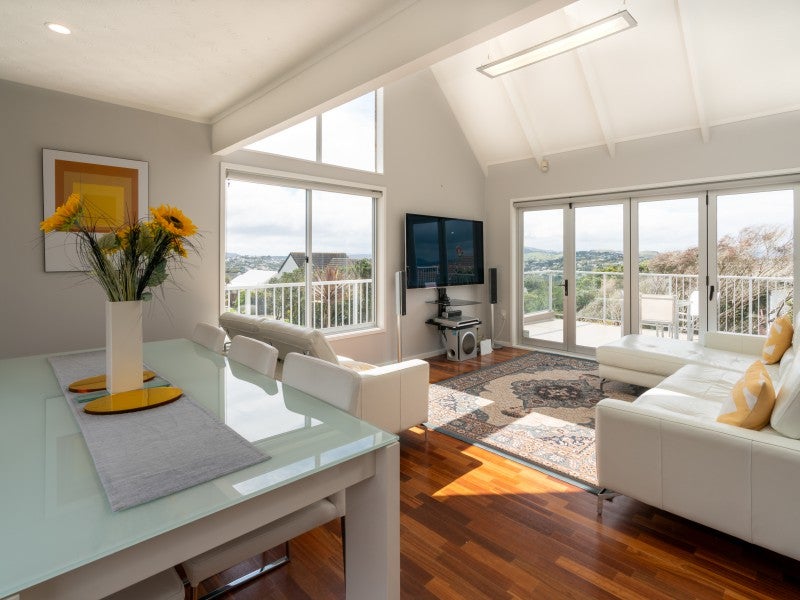 9 Nalanda Crescent, Broadmeadows, Wellington - Carousel 2