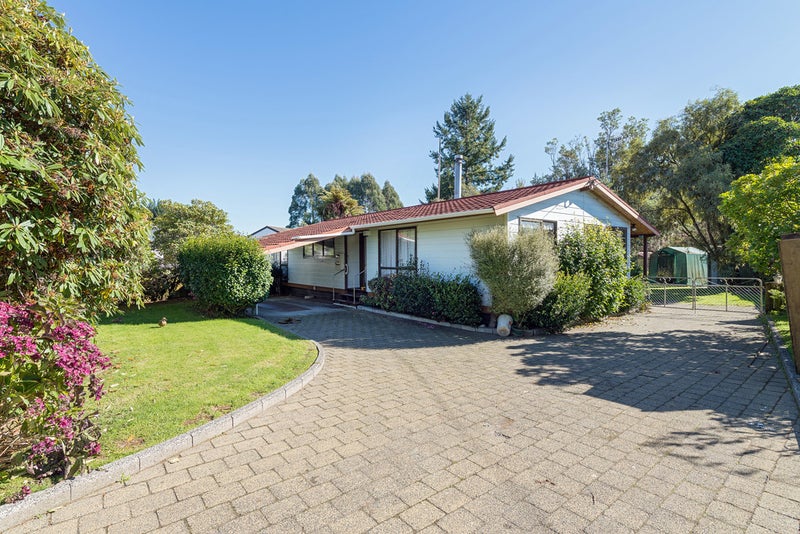 37 Kokiri Street, Ngongotaha, Rotorua - Carousel 1