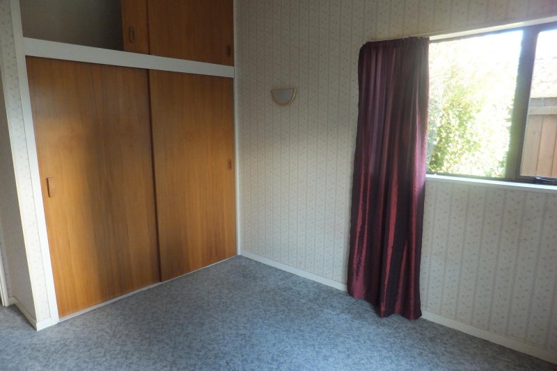 2/5 Crofton Road, Harewood, Christchurch - Carousel 9