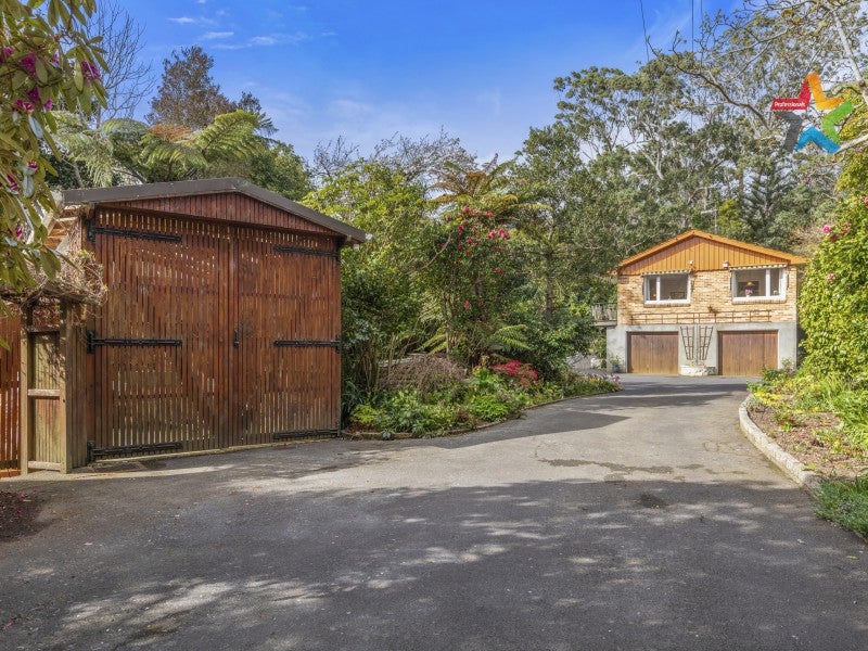 455 Stokes Valley Road, Stokes Valley, Lower Hutt - Carousel 1