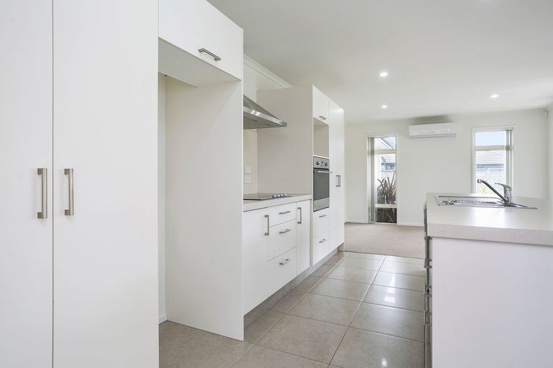 31 Plescher Crescent, Leamington, Cambridge - Carousel 2