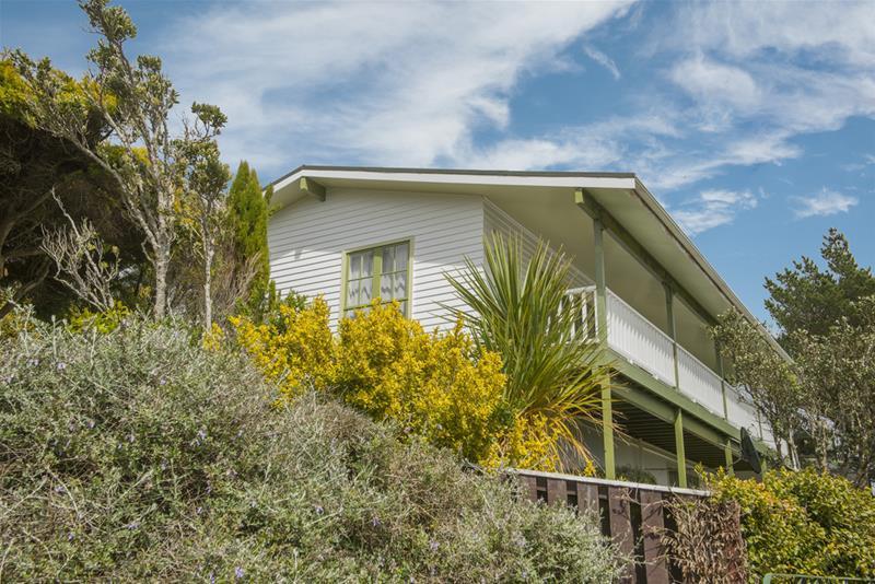 53 Ruskin Road, Newlands, Wellington - Carousel 2