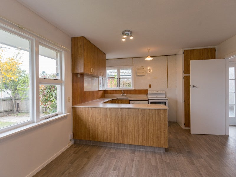 31 Niagara Street, Wainoni, Christchurch - Carousel 2