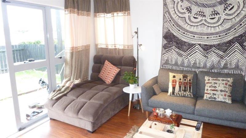 1/212 Moore Street, Howick, Auckland - Carousel 14