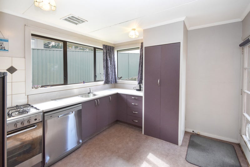 5 Spiers Road, Halfway Bush, Dunedin - Carousel 2