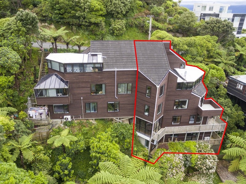 72 Calcutta Street, Khandallah, Wellington - Carousel 2