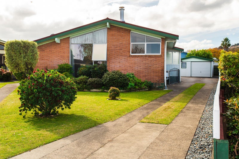 16 Bryce Street, Mangapapa, Gisborne - Carousel 1