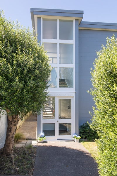 4/2 Cowie Street, Newmarket, Auckland - Carousel 1