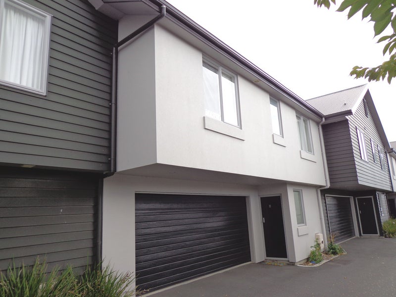 6/6 Page Place, Hamilton East, Hamilton - Carousel 11