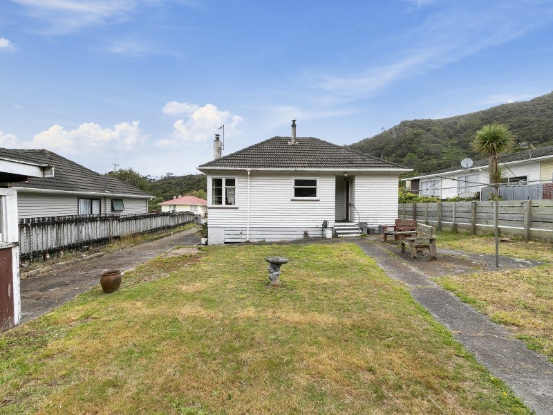 28 Kowhai Street, Wainuiomata, Lower Hutt - Carousel 15