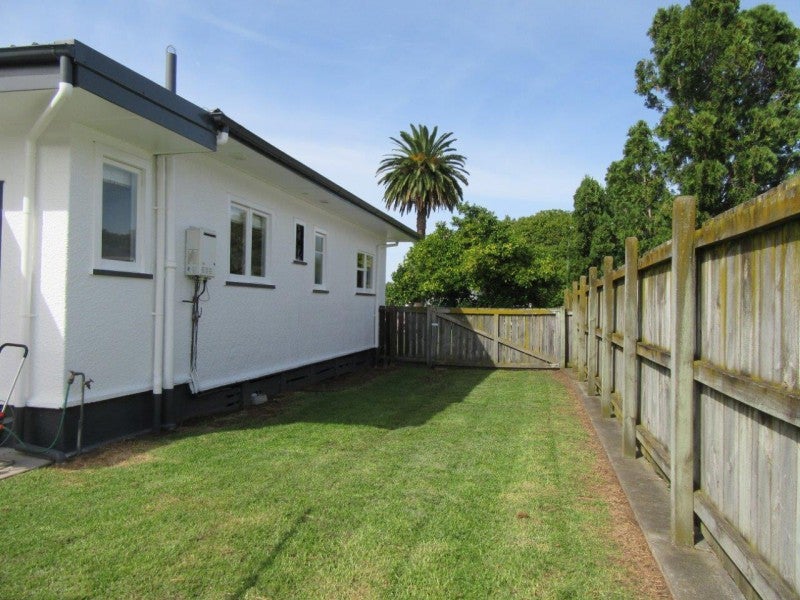 7 Parker Street, Elgin, Gisborne - Carousel 20