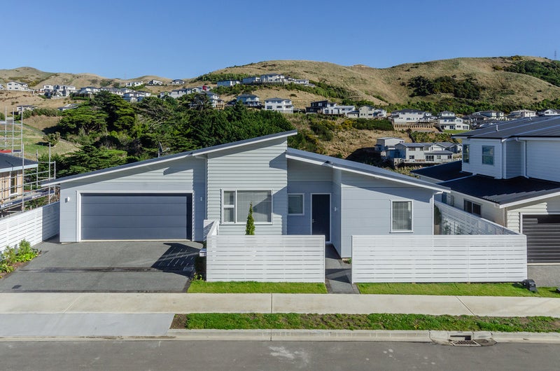 14 Farnworth terrace, Churton Park, Wellington - Carousel 2
