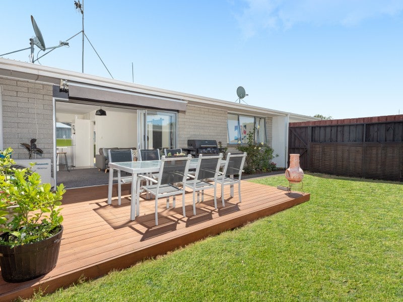 61B GIRVEN ROAD, Mount Maunganui, Tauranga - Carousel 1