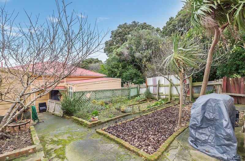 16 Morton Street, Berhampore, Wellington - Carousel 15