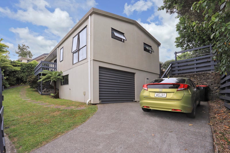 13B Chester Street, Judea, Tauranga - Carousel 2