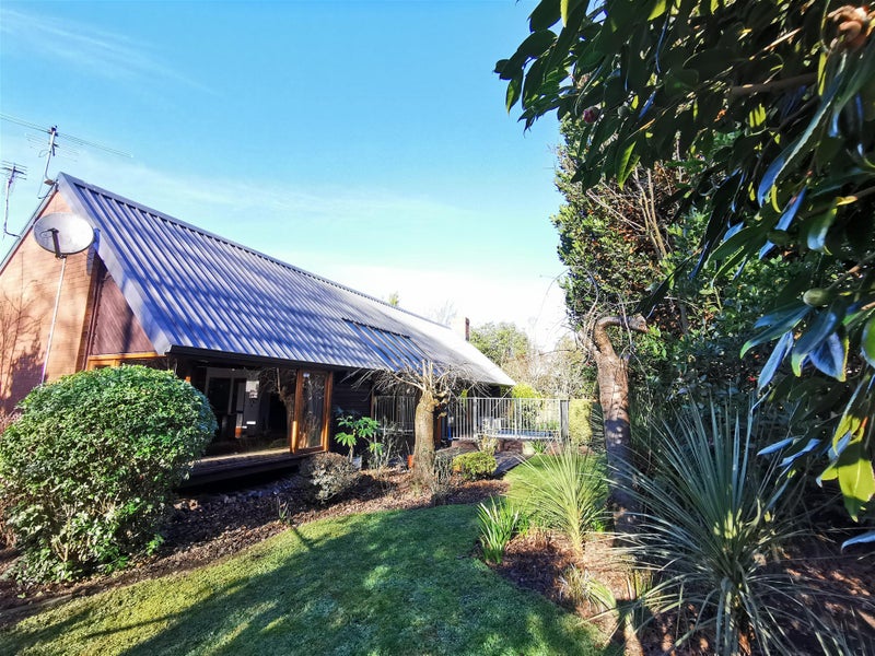 35 Rembrandt Place, Burnside, Christchurch - Carousel 21