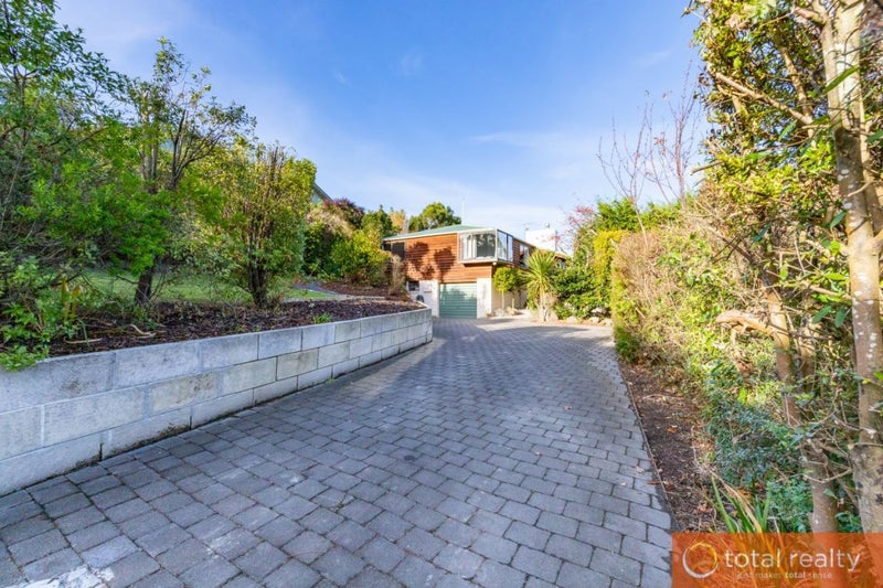 12 Raynbird Street, Company Bay, Dunedin - Carousel 20