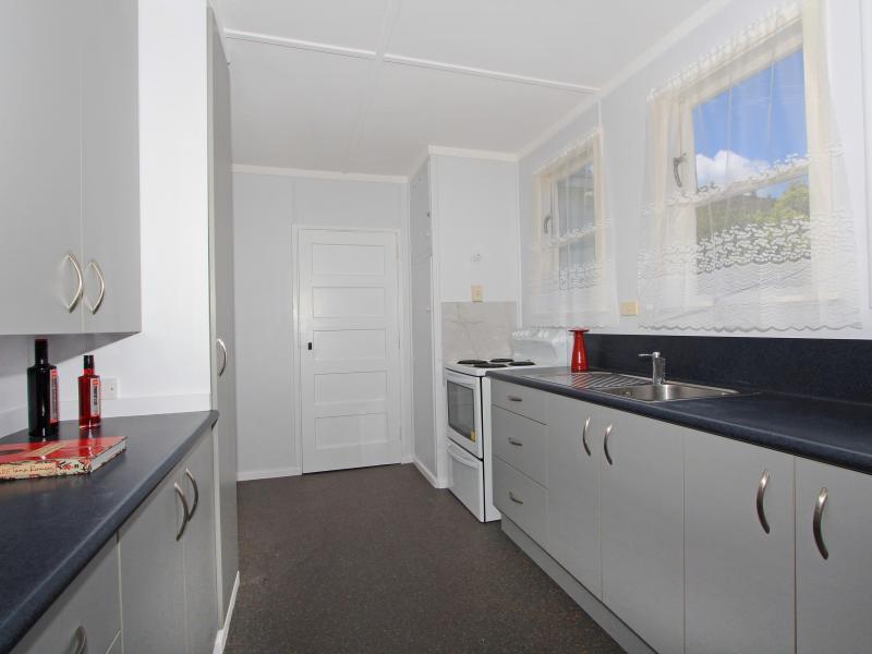 20 Cleland Crescent, Naenae, Lower Hutt - Carousel 2