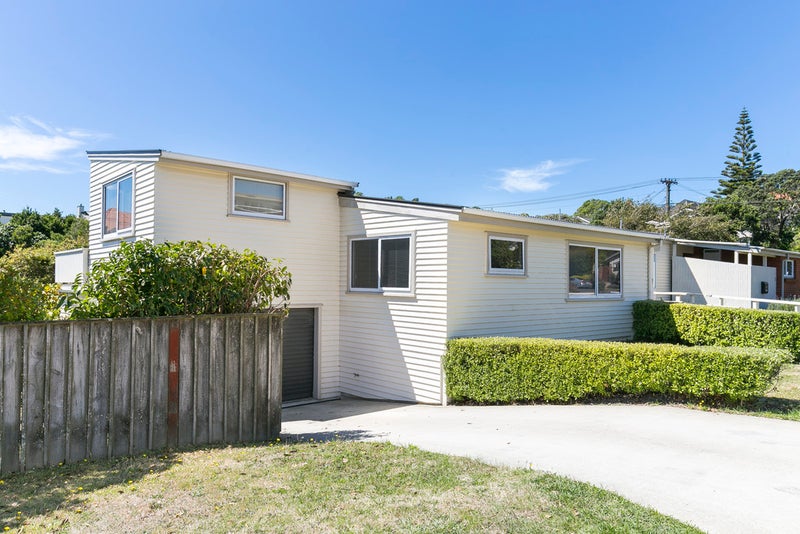 51A Ganges Road, Khandallah, Wellington - Carousel 1