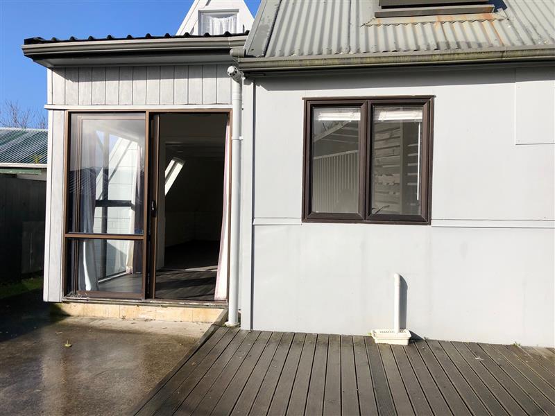 1/13 Lincoln Road, Henderson, Auckland - Carousel 7