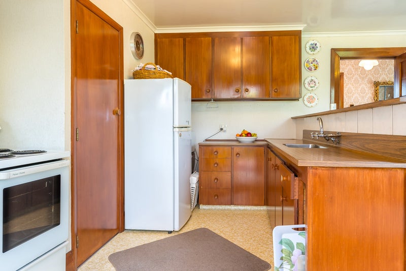 38 Pitcairn Street, Belleknowes, Dunedin - Carousel 2