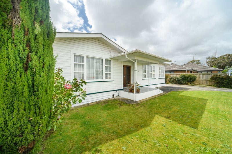 47 Cuba Street, Takaro, Palmerston North - Carousel 2