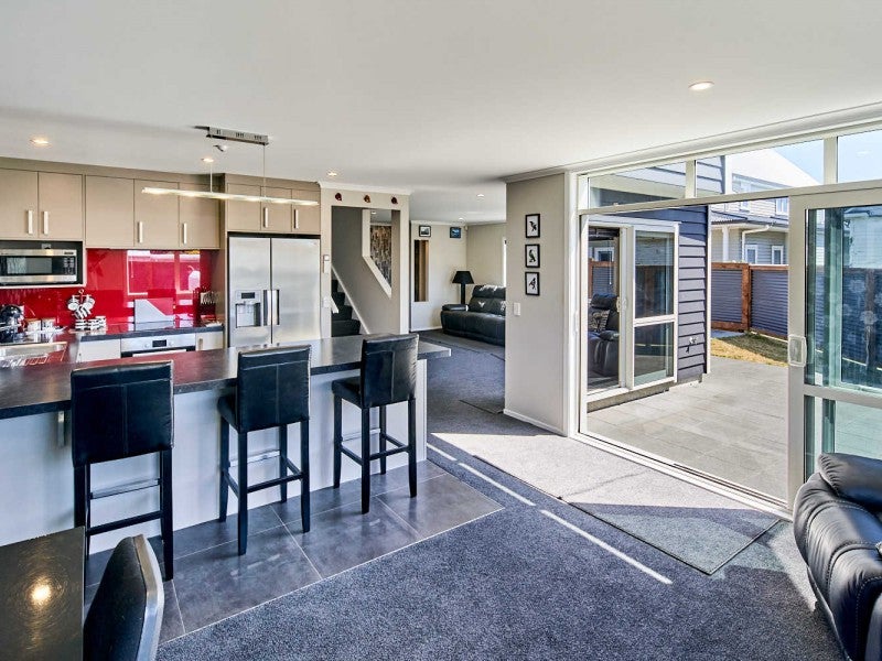 435A Broadway, Miramar, Wellington - Carousel 2